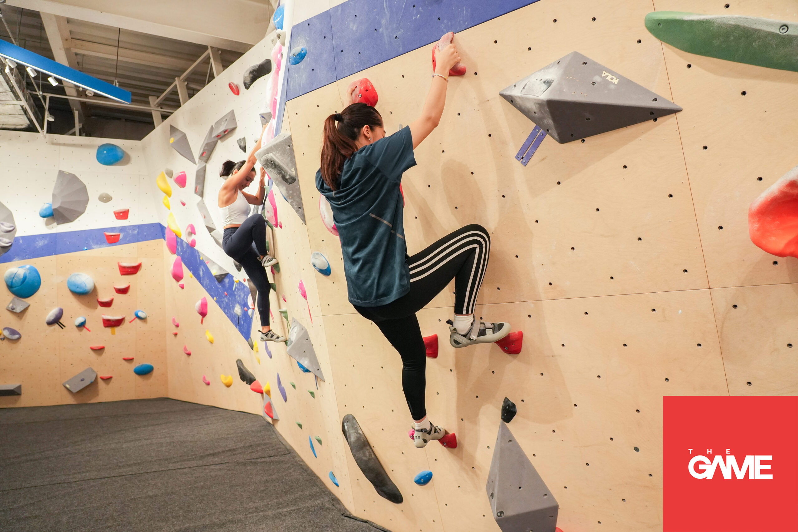 The GAME tries climbing at The Bouldering Hive (bhive) in Greenhills branch